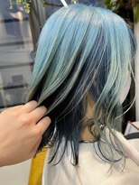 ココ 西葛西南口店(COコ)&nbsp;スカイブルー×ブルーブラック|西葛西ブリーチ|インナーカラー