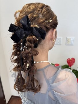 美髪 ヘアサロン(美髪 Hair salon) ふわふわ編み下ろしアレンジ