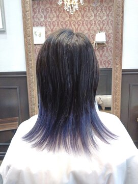 ミュズィー ドゥ ヘア(Musee du hair) 逆アンブレラカラー