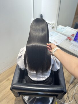 ノー バイ イオエ 西梅田(no. by ioe) 憧れのうる艶髪に