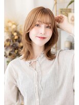 カバーヘア ブリス 志木南口駅前店(COVER HAIR bliss)&nbsp;インナーカラーベージュゴールドくびれミディa志木20代30代40代