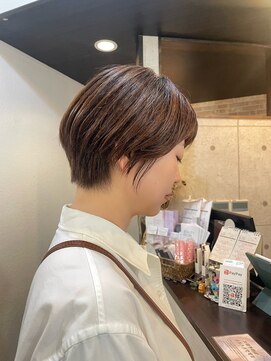 クオート(quoit) 大人美シルエット×丸みショート