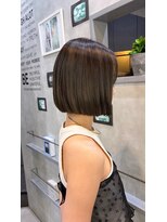 ヴィムヘアー(VIM hair)&nbsp;艶感切りっぱなしボブ×透明感ダークカラー