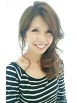 レイフィールド 豊橋牧野店 ロングヘアの簡単アレンジスタイル