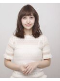しっかりカールの大人可愛いナチュラルヘア
