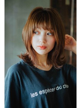 アリウス(ALIUS by posh) 【ALIUS 池袋】外はねソフトウルフミディ