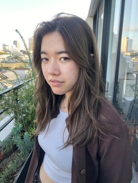 ベチカ(vetica) オリーブブラウンのロングスタイル