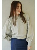 ブラウン。ロング。ストレート。