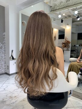 ラヴィエ(La vie) 大人やわらかロング