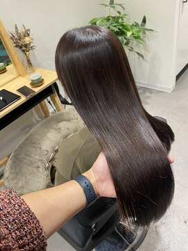 キュー(CEU) ピンクくすみブラウン【髪質改善/イルミナ/インナーカラー】