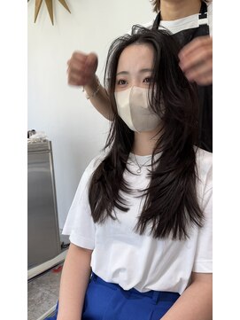 スリー(three) レイヤーカット