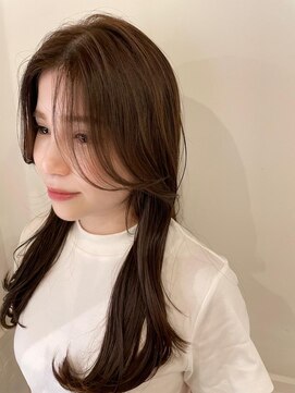 ネオリーブ チロル 横浜西口店(Neolive CiroL.) 顔まわりレイヤー　韓国風カット　韓国風前髪