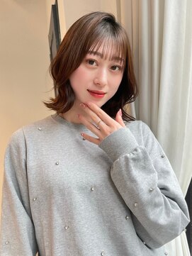 ベレーザ 渋谷(BELEZA) 6353黒髪アッシュブラックグレージュ韓国風切りっぱなしボブ