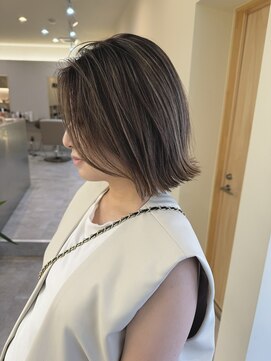 ムード(MOOD.) 地毛風ハイライトカラー