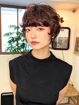 トナリ(tonari)&nbsp;癖毛風ショートパーマ