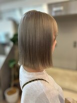 ジ エクト リアン 箕面店(The Ect Lien)&nbsp;似合わせカット◆切りっぱなしボブ×透明感カラー