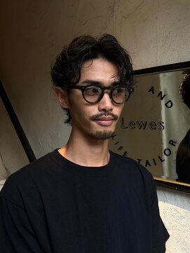 ルイス(LEWES) 大人パーマ