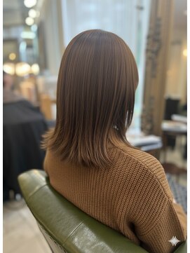 ソレイユ 新宿御苑前 (SOLEIL) 外ハネミディアム