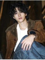 アストラ(ASTRA)&nbsp;MEN’S HAIR/波巻きツイストスパイラル/リバースセンターパート