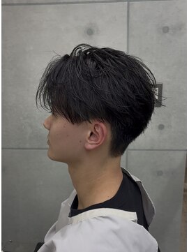 クロム トウキョウ ザ バーバーアルト 神保町店(CHROM TOKYO the Barber ALT) フェザーパーマ