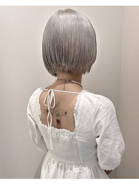 ニナ 梅田(nina) ハイトーンカラー