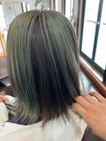 ラリュエル 江曽島店(La Ruelle.)&nbsp;アンブレラカラー　オリーブ