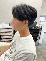 ウヌ ヘアルーム(uNu Hair Room)&nbsp;前下がりラウンドマッシュ×韓国風　カルマパーマ