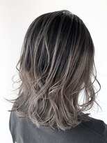 ライリー(riley)&nbsp;rileyバレイヤージュ×グレージュ