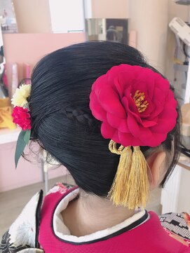 ヘアーアンドメイク カズヨ(Hair&Make CAZUYO) 成人式ヘア