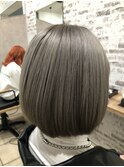 シルバーアッシュ☆ショートボブ