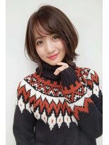 ガーデン オオタカノモリ(garden otakanomori)&nbsp;こっくりブラウンに大人かわいい抜け感たっぷりくびれミニボブ