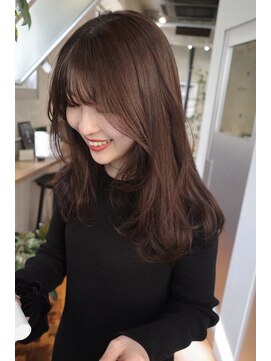 サイン 表参道(SIGN) 美髪エアリーロングピンクブラウン切りっぱなしボブ