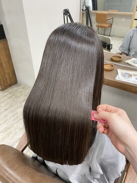 ラボ(LABO.) 透明感抜群オリーブグレージュ