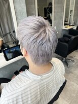 アンダーバーホワイト 栄店(_WHITE)&nbsp;ホワイトシルバー