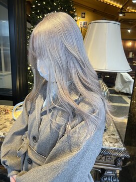 クラウド(Cloud) ホワイトカラー/シルバー/ホワイトベージュ/岡崎美容院