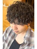濡れ感ウェーブ×無造作パーマメンズツイストスパイラルパーマ