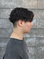 ニアウ 伊勢崎連取店(Niau)&nbsp;刈り上げセンターパートツイストスパイラルパーマ