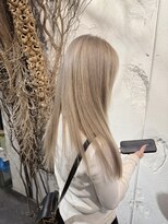 テイ(tei)&nbsp;ベージュカラー/ミルクティーベージュ/ブリーチ/ハイトーン