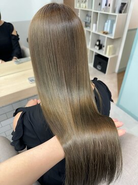 ルアナ ヘア アンド トリートメント(Luana) 【Luana難波】明るめ赤み消しカラー×髪質改善