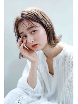 ムウ 難波(MOU) ショートボブ暗めカラーグランマッシュデザイン20代30代40代50代