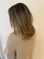 ヘアースタジオ ゼン カロン(Hair studio Zen kalon) シャドールーツルーツ×ミルクティーブラウン20代30代40代