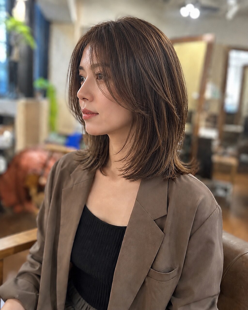 a_www21　ミディアムブラウン前髪なし 2026年秋】前髪なし ミディアムの髪型・ヘアアレンジ｜人気順