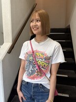 バトン(BATON)&nbsp;ベージュカラー　ボブ　ダブルカラー　ブリーチ