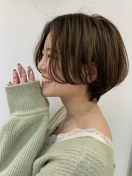 シー バイ ロンド 新宿(Sea by Lond) 【佐藤健太郎】シースルーバングハイライトくびれショートボブ