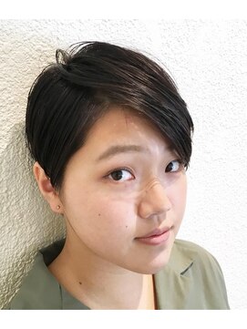 エル サロン(el salo'n) タイト＆ミニマムショート