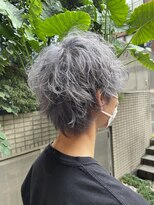 スタジオフォーエイチ(STUDIO 4H)&nbsp;ハイトーンシルバー/グレージュ/マッシュウルフ/ケアブリーチ