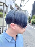 2ブロックのボブショート。