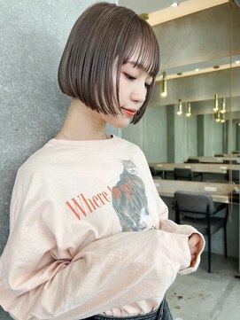 ロンドワン 三宮元町(Lond one) ブリーチなしハイトーングレーベージュ☆レイヤーカットショート