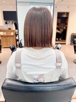 ネオリーブ クーロ(Neolive curro)&nbsp;小顔タッセルボブ×美髪[ぱつっとボブ/縮毛矯正/横浜韓国]