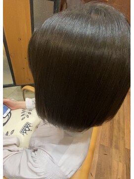 セラヴィ 髪質改善縮毛矯正care